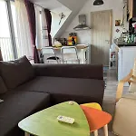 Daire Harbour Top-view Terrace 2-bdr *